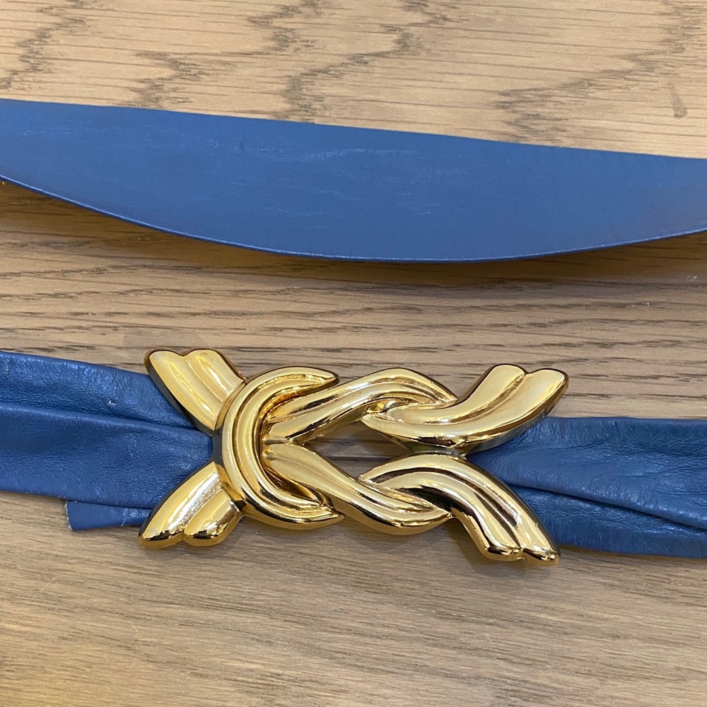 Vintage Blue Belt With Gold Clasp